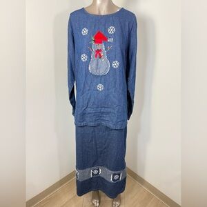 Quacker Factory Christmas Snow Man Set Denim Top and Skirt with Green Accents